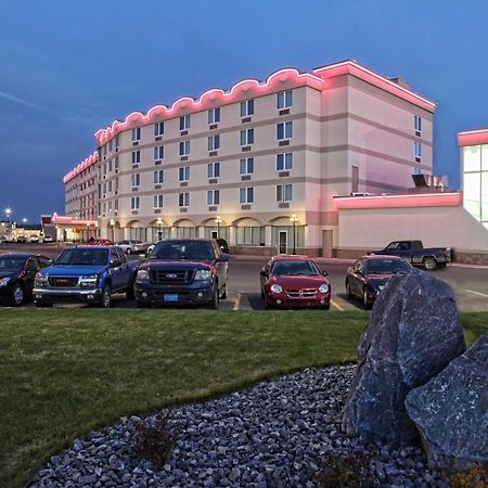 St. Albert Inn & Suites Saint Albert エクステリア 写真